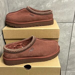 UGG TASMAN